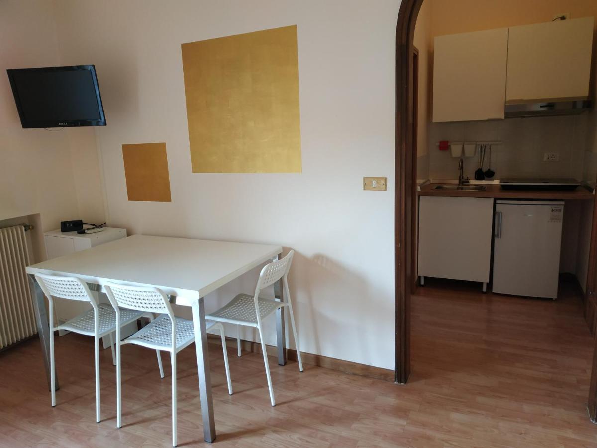 B&B Villa Filotea & Apartment Desenzano del Garda Luaran gambar