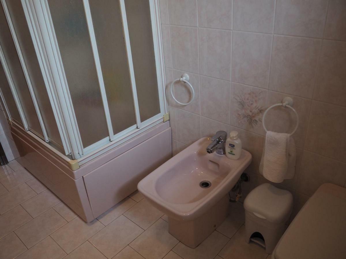B&B Villa Filotea & Apartment Desenzano del Garda Luaran gambar